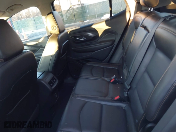 2021 GMC Terrain SLT with VIN 3GKALPEV5ML325040, listed as a IAAI auction lot 41380105 with 97,776 mi miles and . Bid and sale history available at DreamBid. Image 8.