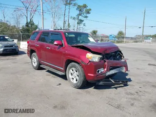 2010 Toyota 4Runner SR5 with VIN JTEZU5JR6A5012319, listed as a IAAI auction lot 41555076 with 161,947 mi miles. Bid and sale history available at carsss.com. Image 1.