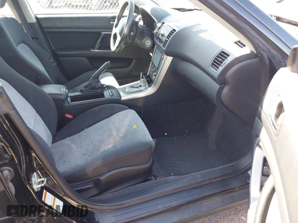 2006 Subaru Legacy Outback z VIN 4S4BP61C967313138, wystawiony jako IAAI lot #41978164 z przebiegiem 113 773 mil mil oraz . Historia ofert i sprzedaży dostępna na DreamBid. Obrazek 5.