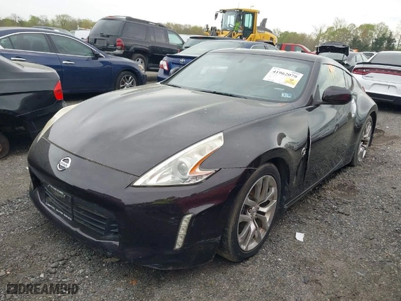 2013 Nissan 370Z with VIN JN1AZ4EH5DM881845, listed as a IAAI auction lot 41962079 with 64420 miles. Bid and sale history available at carsss.com. Image 2.
