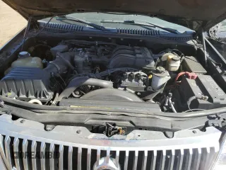 2005 Mercury Mountaineer Convenience with VIN 4M2ZU86KX5ZJ00820, listed as a Copart auction lot 48694705 with 191,101 mi miles and Salvage title. Bid and sale history available at DreamBid. Image 12.