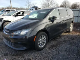 2017 Chrysler Pacifica Touring with VIN 2C4RC1DG1HR720372, listed as a Copart auction lot 61082765 with Not provided miles and Salvage title. Bid and sale history available at DreamBid. Image 1.