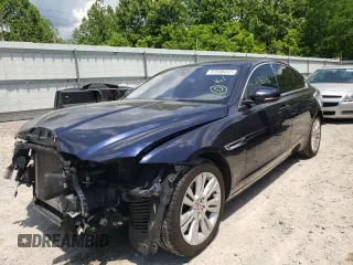 2016 Jaguar XF 35t Prestige with VIN SAJBK4BV8GCY13647, listed as a Copart auction lot 47598412 with 43,616 mi miles. Bid and sale history available at carsss.com. Image 2.