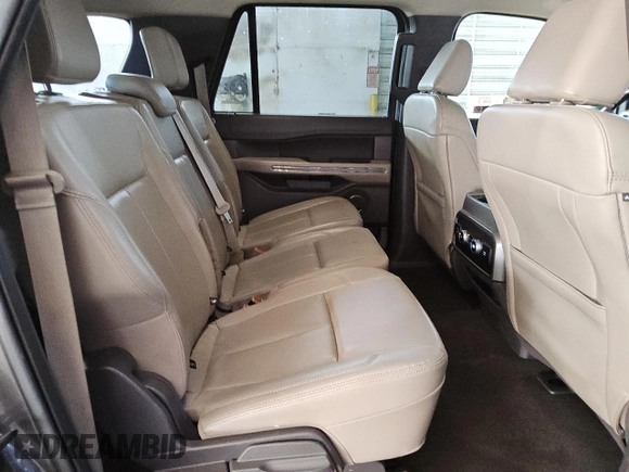 2021 Ford Expedition Max XLT with VIN 1FMJK1JT9MEA27005, listed as a Copart auction lot 87421084 with 69,424 mi miles and Clean Title. Bid and sale history available at DreamBid. Image 11.
