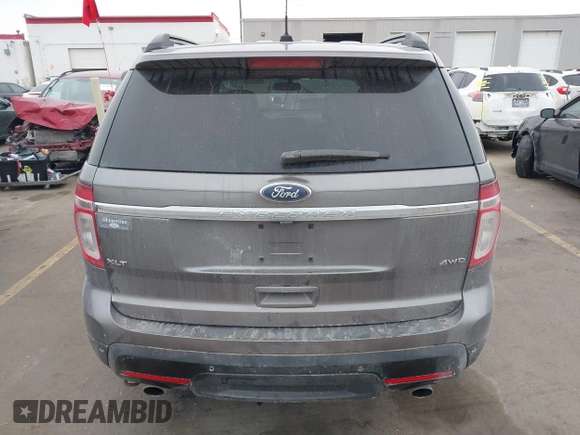 2011 Ford Explorer XLT with VIN 1FMHK8D84BGA89749, listed as a IAAI auction lot 41409288 with 171,938 mi miles and . Bid and sale history available at carsss.com. Image 16.