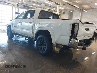 2020 Toyota Tacoma SR5 with VIN 3TMAZ5CN5LM124703, listed as a IAAI auction lot 41017478 with 47,627 mi miles and . Bid and sale history available at DreamBid. Image 3.