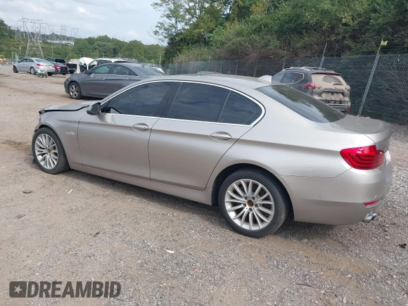 2014 BMW 5 Series 528i xDrive with VIN WBA5A7C56ED613949, listed as a IAAI auction lot 40353558 with 94,672 mi miles and . Bid and sale history available at DreamBid. Image 3.