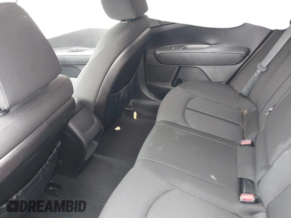 2016 Kia Optima LX with VIN 5XXGT4L31GG024240, listed as a IAAI auction lot 41727309 with 70,031 mi miles. Bid and sale history available at carsss.com. Image 8.