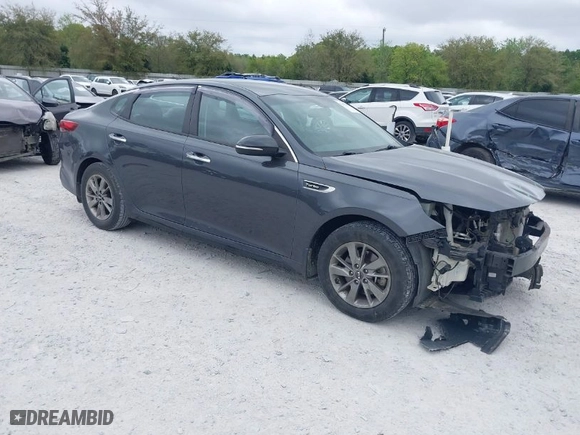 2017 Kia Optima LX 1.6T with VIN 5XXGT4L15HG171337, listed as a IAAI auction lot 41953782 with 174,121 mi miles. Bid and sale history available at carsss.com. Image 1.