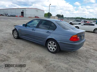 2000 BMW 3 Series 323i with VIN WBAAM3346YFP77250, listed as a IAAI auction lot 42197840 with 159,691 mi miles and . Bid and sale history available at DreamBid. Image 3.