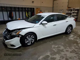 2019 Nissan Altima S with VIN 1N4BL4BV7KC156429, listed as a Copart auction lot 50074055 with 97,118 mi miles and Salvage Title. Bid and sale history available at DreamBid. Image 1.