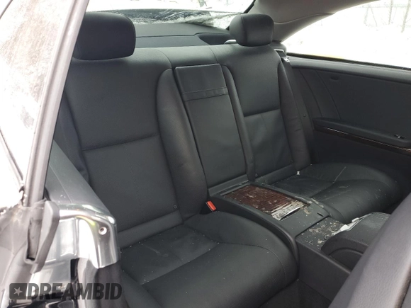 2011 Mercedes-Benz CL 550 z VIN WDDEJ9EB6BA028194, wystawiony jako Copart lot #88542515 z przebiegiem 221 162 mil mil oraz Czysty tytuł • Clean title. Historia ofert i sprzedaży dostępna na DreamBid. Obrazek 10.