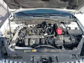 2011 Mercury Milan with VIN 3MEHM0HA2BR602811, listed as a IAAI auction lot 41490343 with 163,321 mi miles. Bid and sale history available at carsss.com. Image 10.