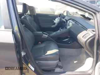 2015 Toyota Prius Four with VIN JTDKN3DU0F0435747, listed as a IAAI auction lot 42063503 with 85,932 mi miles. Bid and sale history available at carsss.com. Image 5.