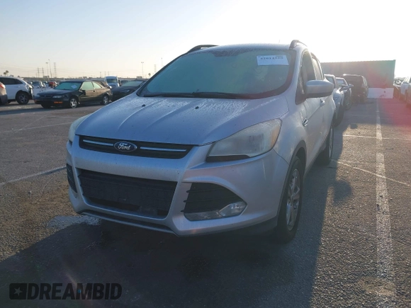 2016 Ford Escape SE z VIN 1FMCU0GX4GUB25618, wystawiony jako IAAI lot #42014559 z przebiegiem 139 350 mil mil oraz . Historia ofert i sprzedaży dostępna na DreamBid. Obrazek 2.