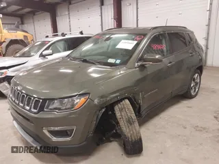 2020 Jeep Compass Limited with VIN 3C4NJDCB0LT127121, listed as a IAAI auction lot 41891605 with 110,373 mi miles. Bid and sale history available at carsss.com. Image 17.