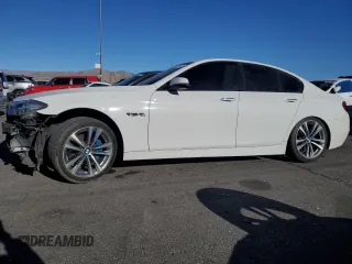 2016 BMW 5 Series 528i with VIN WBA5A5C50GG354915, listed as a Copart auction lot 41672105 with 136,518 mi miles and Salvage title. Bid and sale history available at DreamBid. Image 1.