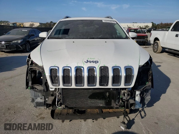 2016 Jeep Cherokee Limited with VIN 1C4PJLDS9GW362991, listed as a Copart auction lot 43724015 with 121,014 mi miles and Salvage Title. Bid and sale history available at carsss.com. Image 5.