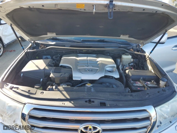 2009 Toyota Land Cruiser with VIN JTMHY05J395003648, listed as a Copart auction lot 45297365 with 0 mi miles and Salvage Title. Bid and sale history available at carsss.com. Image 12.