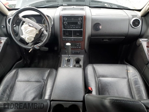 2008 Ford Explorer Limited z VIN 1FMEU65E98UA83493, wystawiony jako Copart lot #76616024 z przebiegiem 125 879 mil mil oraz Szkoda całkowita • Salvage title. Historia ofert i sprzedaży dostępna na DreamBid. Obrazek 8.