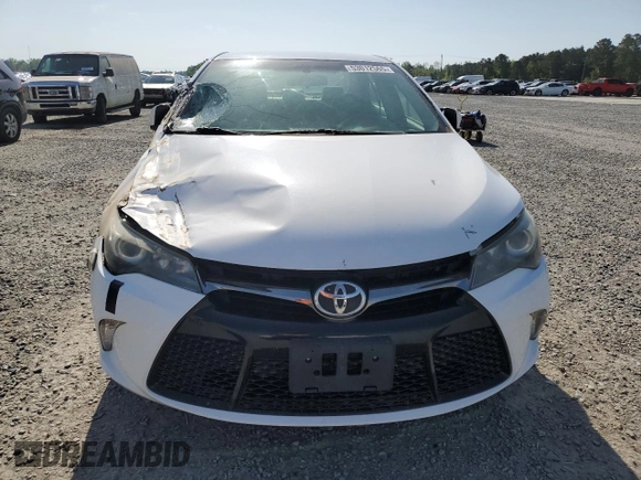 2015 Toyota Camry XLE with VIN 4T1BF1FK5FU013037, listed as a Copart auction lot 53012565 with 75,204 mi miles and Salvage Title. Bid and sale history available at carsss.com. Image 5.