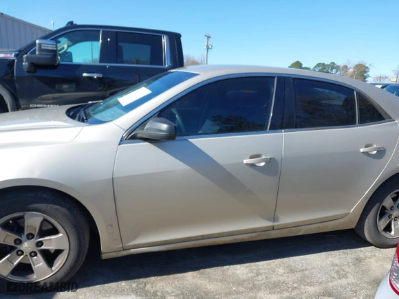 2015 Chevrolet Malibu LS with VIN 1G11B5SL2FF351591, listed as a IAAI auction lot 41826151 with 265,589 mi miles. Bid and sale history available at carsss.com. Image 14.