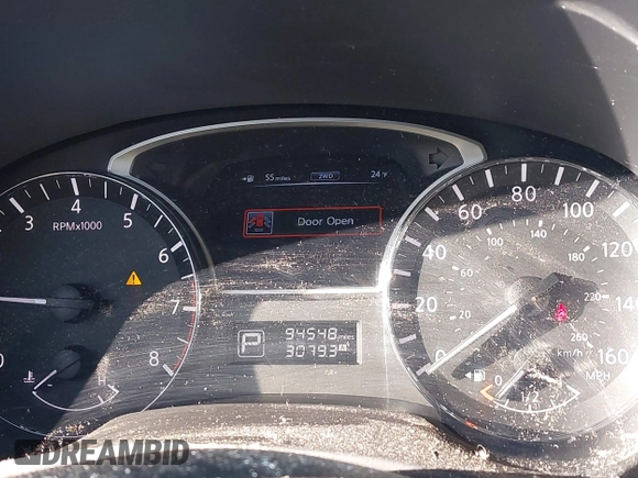 2013 Nissan Pathfinder SV with VIN 5N1AR2MM8DC642050, listed as a IAAI auction lot 41271808 with 94,548 mi miles. Bid and sale history available at carsss.com. Image 7.