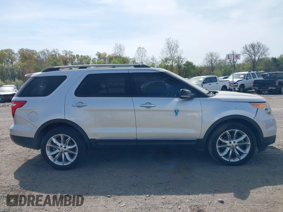 2012 Ford Explorer XLT with VIN 1FMHK8D83CGA14817, listed as a IAAI auction lot 42116058 with 241,022 mi miles and . Bid and sale history available at DreamBid. Image 13.