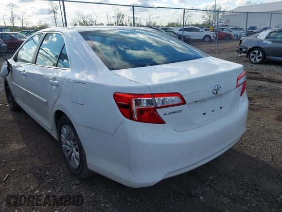 2014 Toyota Camry L with VIN 4T4BF1FK1ER424875, listed as a IAAI auction lot 42025877 with 113,919 mi miles. Bid and sale history available at carsss.com. Image 3.