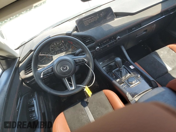 2024 Mazda 3 Carbon Edition with VIN 3MZBPBXYXRM403017, listed as a Copart auction lot 51104355 with 15,167 mi miles and Clean title. Bid and sale history available at DreamBid. Image 8.