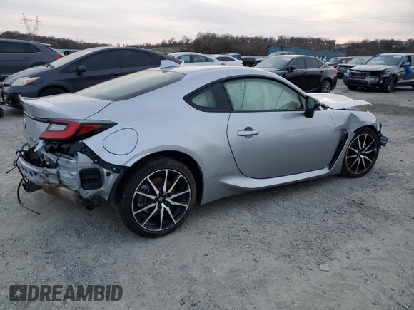2023 Toyota GR86 with VIN JF1ZNBC10P8761217, listed as a Copart auction lot 83922314 with 27,565 mi miles and Salvage Title. Bid and sale history available at carsss.com. Image 3.