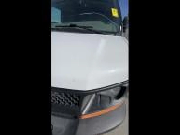 2017 Chevrolet Express Cargo z VIN 1GCWGAFF3H1158281, wystawiony jako IAAI lot #42566227 z przebiegiem 212 348 mil mil oraz . Historia ofert i sprzedaży dostępna na DreamBid. Obrazek 3.