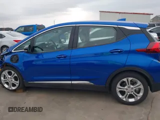 2017 Chevrolet Bolt EV LT z VIN 1G1FW6S09H4177071, wystawiony jako IAAI lot #42163824 z przebiegiem 65 327 mil mil oraz . Historia ofert i sprzedaży dostępna na DreamBid. Obrazek 15.