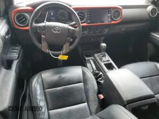 2020 Toyota Tacoma SR5 z VIN 3TMCZ5AN7LM308097, wystawiony jako Copart lot #48548315 z przebiegiem 83 628 mil mil oraz Szkoda całkowita • Salvage title. Historia ofert i sprzedaży dostępna na DreamBid. Obrazek 8.