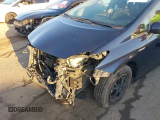 2015 Toyota Prius Four z VIN JTDKN3DUXF1998475, wystawiony jako IAAI lot #41848450 z przebiegiem 176 229 mil mil oraz . Historia ofert i sprzedaży dostępna na DreamBid. Obrazek 6.