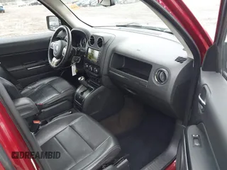 2013 Jeep Patriot Limited z VIN 1C4NJRCB8DD222448, wystawiony jako IAAI lot #41920302 z przebiegiem 177 959 mil mil oraz . Historia ofert i sprzedaży dostępna na DreamBid. Obrazek 5.