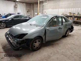 2003 Ford Focus SE with VIN 1FAFP34353W301284, listed as a Copart auction lot 84702334 with 142,186 mi miles and Salvage title. Bid and sale history available at DreamBid. Image 1.