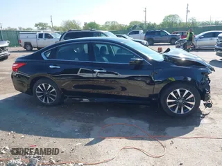 2016 Nissan Altima SR z VIN 1N4AL3AP8GC292164, wystawiony jako IAAI lot #42053545 z przebiegiem 99 743 mil mil oraz . Historia ofert i sprzedaży dostępna na DreamBid. Obrazek 14.