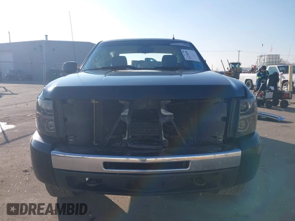 2011 Chevrolet Silverado 1500 LT with VIN 3GCPKSE36BG345216, listed as a IAAI auction lot 41298599 with 187,216 mi miles and . Bid and sale history available at DreamBid. Image 13.