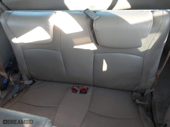 2004 Toyota Highlander with VIN JTEDP21A740028377, listed as a IAAI auction lot 41945237 with 206,315 mi miles. Bid and sale history available at carsss.com. Image 12.