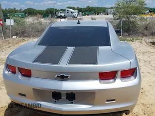2011 Chevrolet Camaro 2LS с VIN 2G1FA1ED1B9113515, выставлен на аукционе IAAI как лот 41993280 с пробегом 96 519 миль миль и . История ставок и продаж доступна на DreamBid. Изображение 16.