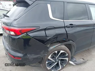 2024 Mitsubishi Outlander SE z VIN JA4J4VA86RZ039124, wystawiony jako IAAI lot #42374808 z przebiegiem 38 484 mil mil oraz . Historia ofert i sprzedaży dostępna na DreamBid. Obrazek 6.