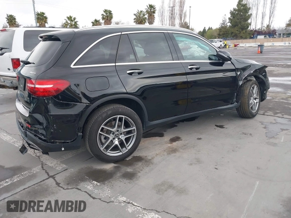 2019 Mercedes-Benz GLC 300 z VIN WDC0G4KBXKF593247, wystawiony jako IAAI lot #41913203 z przebiegiem 30 833 mil mil oraz . Historia ofert i sprzedaży dostępna na DreamBid. Obrazek 4.
