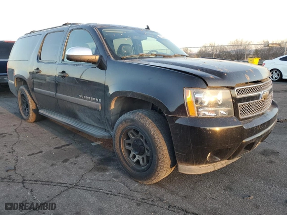 2007 Chevrolet Suburban LT with VIN 1GNFC16JX7J300857, listed as a Copart auction lot 43244695 with 200,338 mi miles and Clean Title. Bid and sale history available at carsss.com. Image 4.