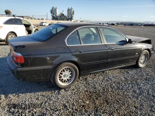 2001 BMW 5 Series 525iA with VIN WBADT43461GF55803, listed as a Copart auction lot 77353664 with 110,831 mi miles and Clean Title. Bid and sale history available at carsss.com. Image 3.