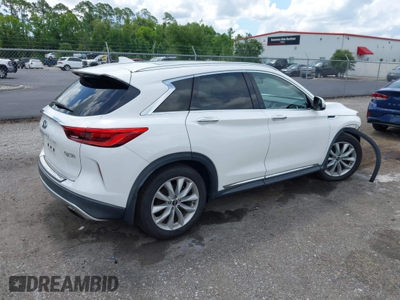 2019 Infiniti QX50 Essential z VIN 3PCAJ5M12KF108142, wystawiony jako IAAI lot #42602327 z przebiegiem 71 575 mil mil oraz . Historia ofert i sprzedaży dostępna na DreamBid. Obrazek 4.
