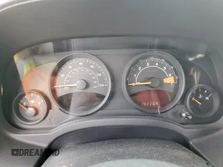 2014 Jeep Patriot Sport z VIN 1C4NJPBB2ED632251, wystawiony jako Copart lot #60115685 z przebiegiem 192 268 mil mil oraz Szkoda całkowita • Salvage title. Historia ofert i sprzedaży dostępna na DreamBid. Obrazek 9.