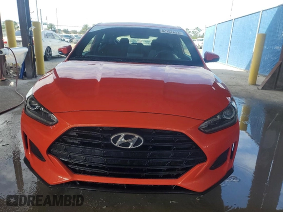 2021 Hyundai Veloster 2.0 Premium with VIN KMHTG6AF3MU032207, listed as a Copart auction lot 82187653 with 21,902 mi miles. Bid and sale history available at carsss.com. Image 5.
