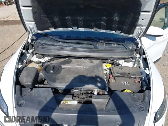 2015 Jeep Cherokee Latitude with VIN 1C4PJMCS0FW790017, listed as a IAAI auction lot 42097988 with 105,990 mi miles and . Bid and sale history available at DreamBid. Image 10.