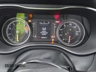 2019 Jeep Cherokee Latitude Plus with VIN 1C4PJMLB4KD213559, listed as a IAAI auction lot 41676384 with 120,562 mi miles and . Bid and sale history available at DreamBid. Image 7.